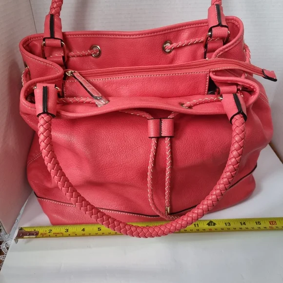 Oversize Coral Handbag - Picture 8 of 9